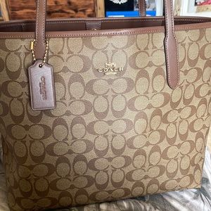 Coach 5696 Bag